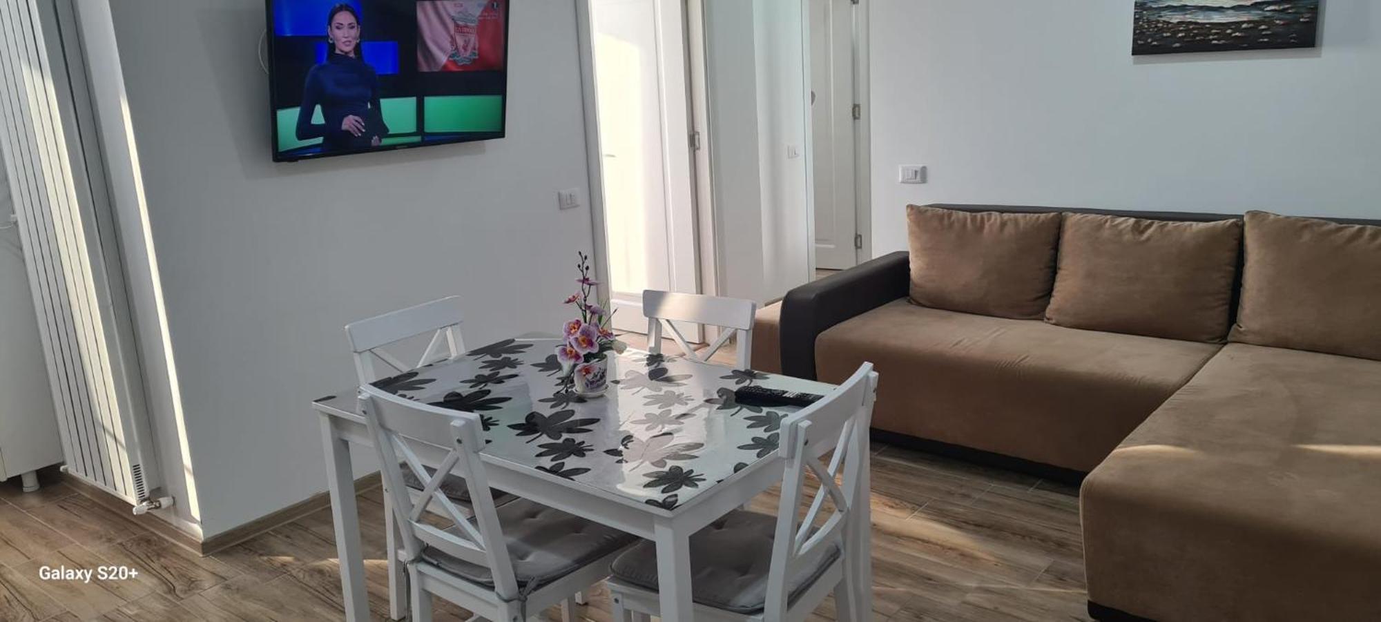 Ferienwohnung Apartament Lucian Râmnicu Vâlcea Exterior foto