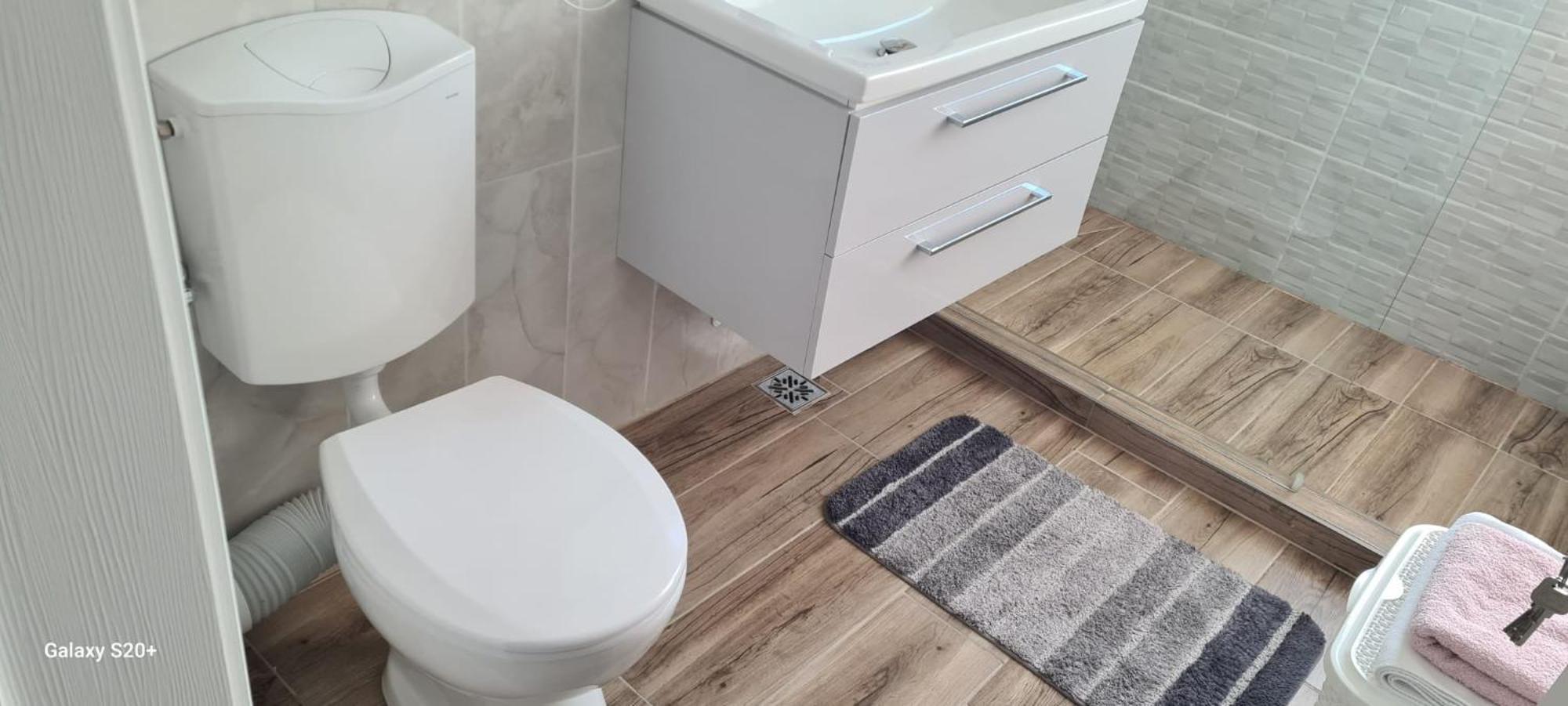 Ferienwohnung Apartament Lucian Râmnicu Vâlcea Exterior foto